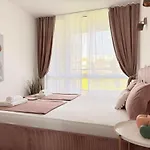 In Sunny Island Complex Černomorec