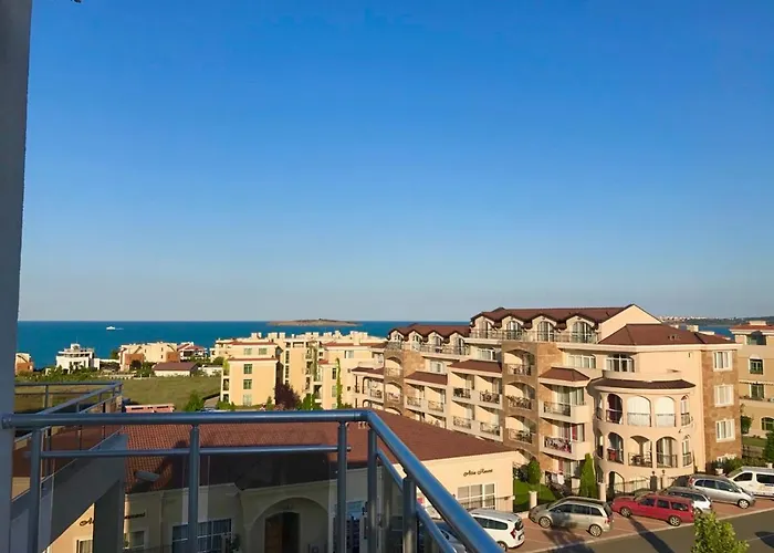 Apart Otel In Sunny Island Complex