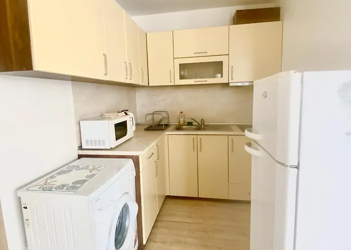 Apart Otel In Sunny Island Complex Chernomorets