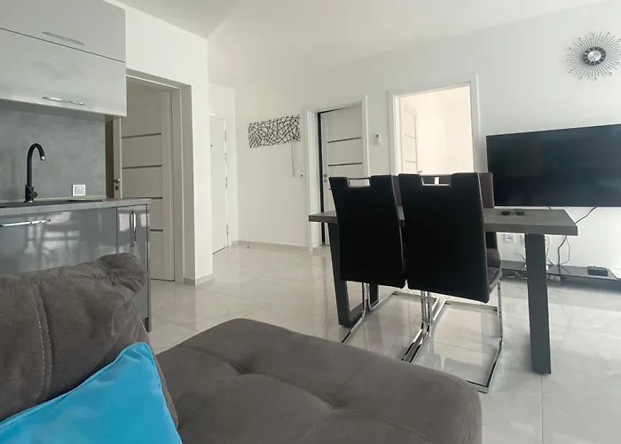 In Sunny Island Complex Chernomorets