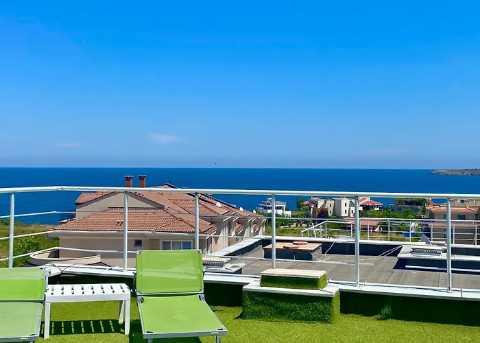 In Sunny Island Complex