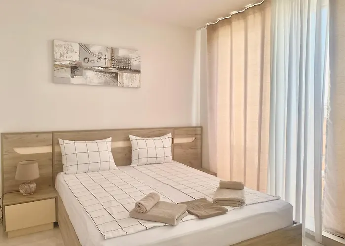 Apart Otel In Sunny Island Complex