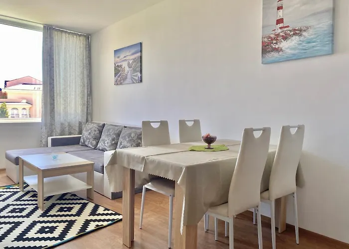 In Sunny Island Complex 4* Chernomorets