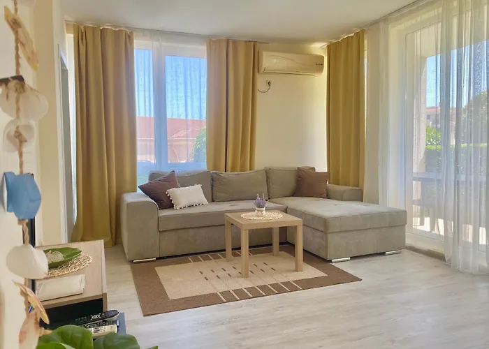 In Sunny Island Complex Apart Otel Chernomorets