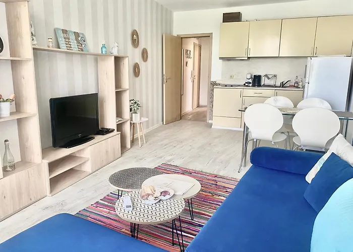 In Sunny Island Complex Apart Otel Chernomorets