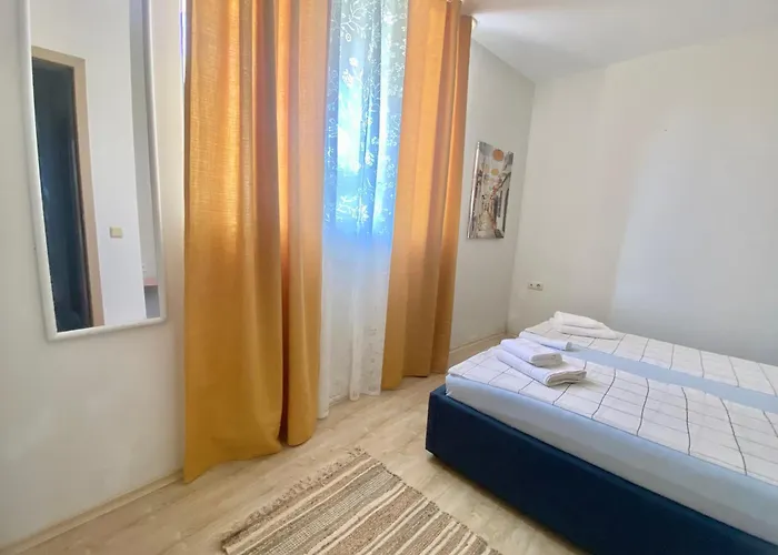 In Sunny Island Complex 4*