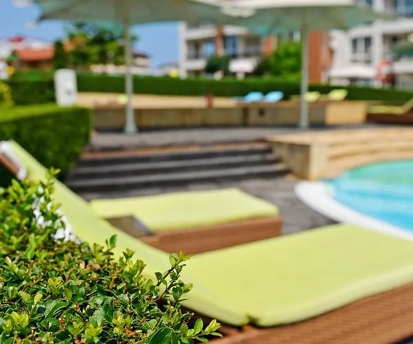 In Sunny Island Complex Chernomorets