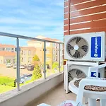 In Sunny Island Complex Lejlighedshotel