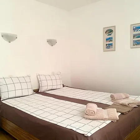 Apart-hotel In Sunny Island Complex 2*