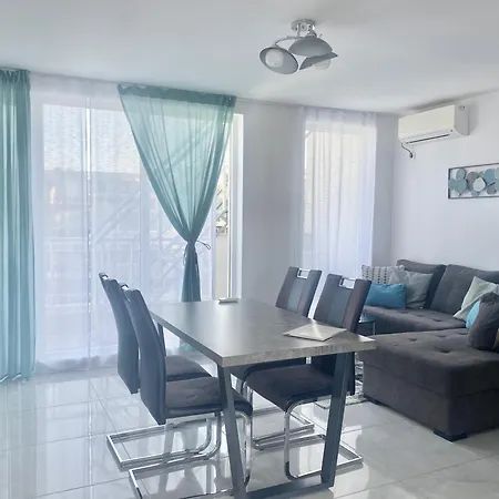Apart-hotel In Sunny Island Complex