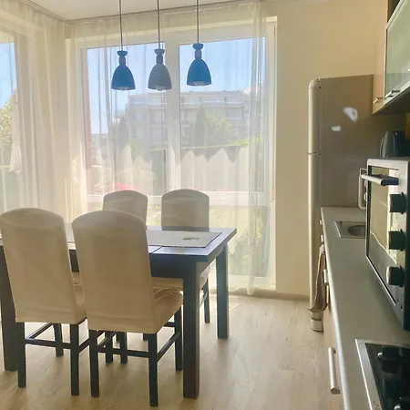 Aparthotel In Sunny Island Complex 4*