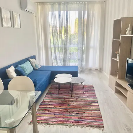 In Sunny Island Complex Aparthotel