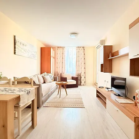 Aparthotel In Sunny Island Complex 4*